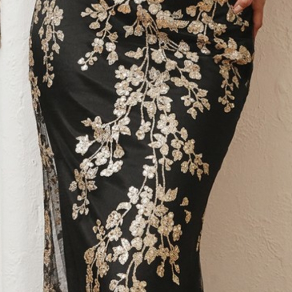 Prom dress - Picture 4 of 8